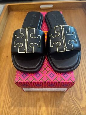 NIB Tory Burch Double Sport Slide Black Leather Sandals with Gold Logo Stitching